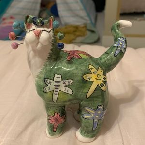 2002 Annaco Creations Cat with dragonfly design